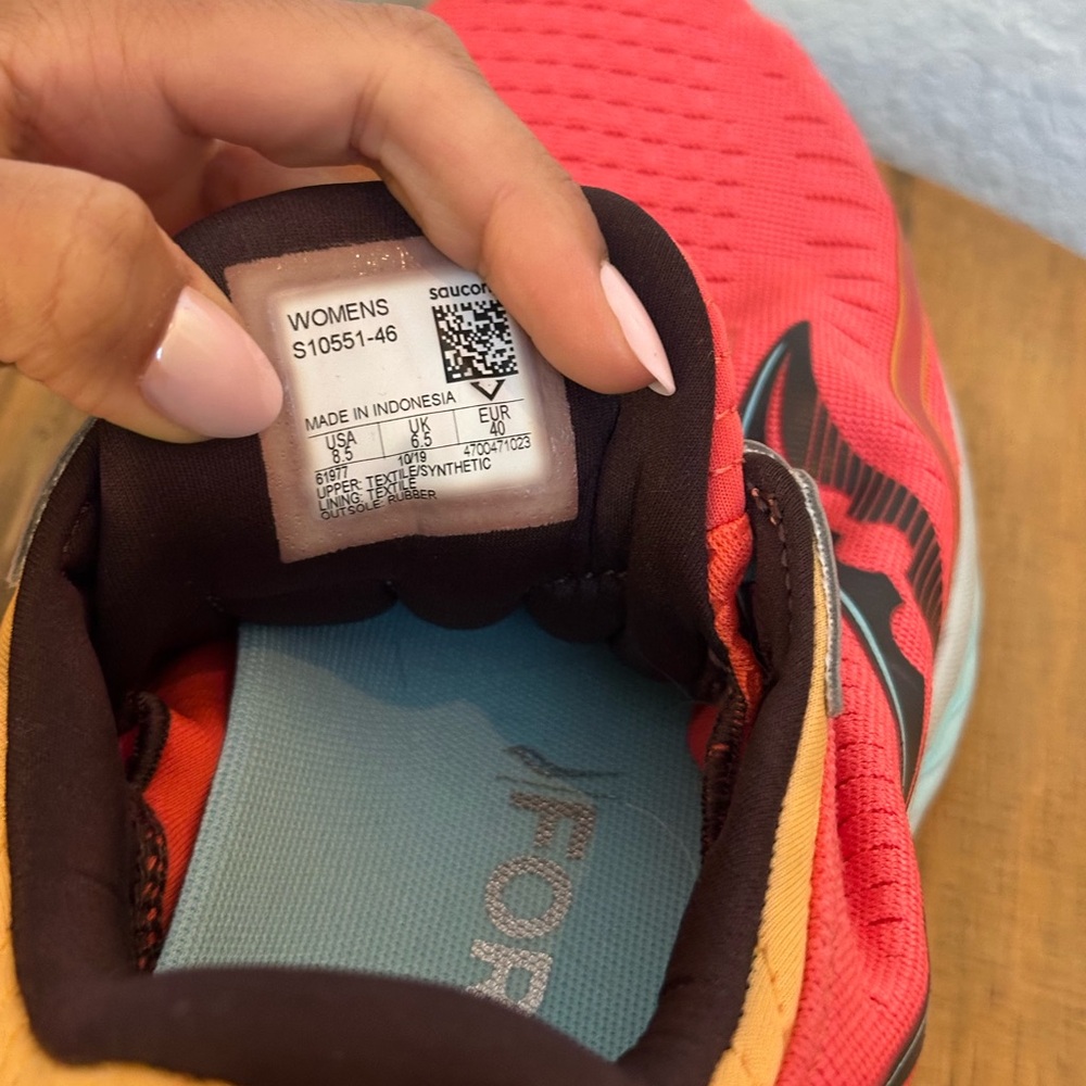 Saucony Kinvara 11 Size 8.5 Women’s - Picture 8 of 9